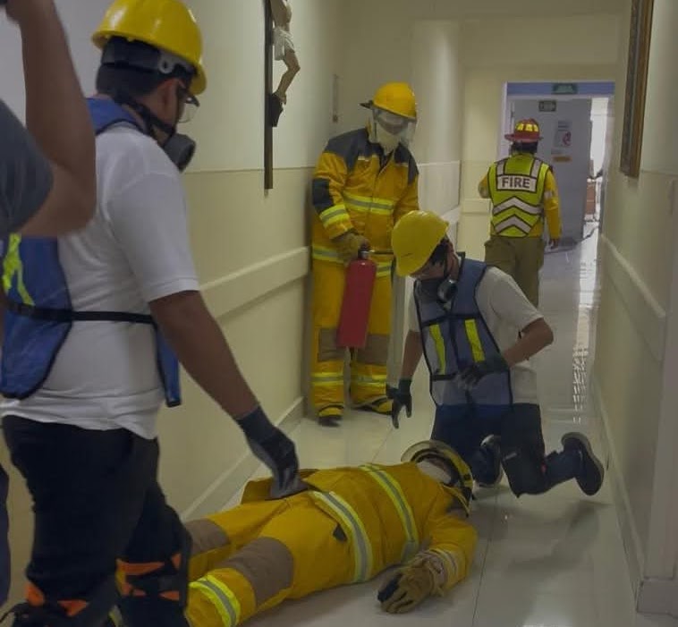 exitoso simulacro de incendio en hospital de cozumel