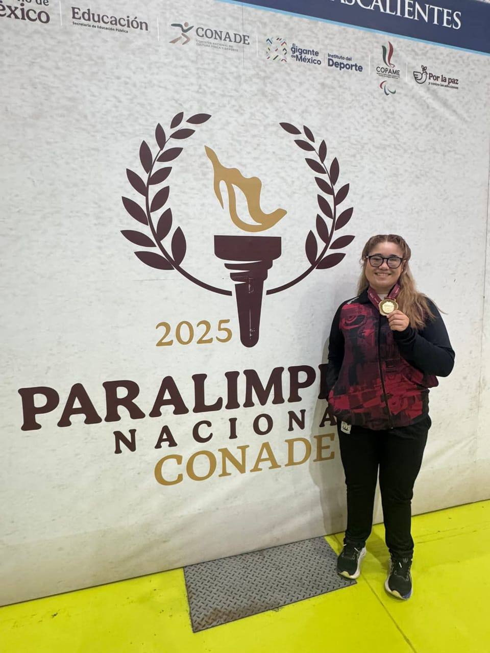 LA COZUMELEÑA LUNA CANTO SE LLEVA MEDALLA DE ORO A QUINTANA ROO