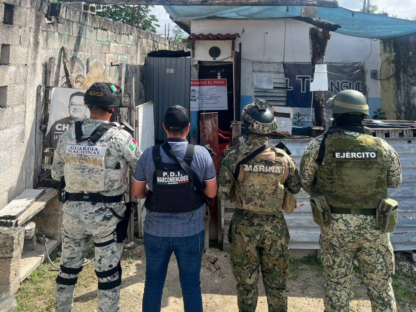 Autoridades aseguran drogas y detiene a 11 personas en cinco cateos en Benito Juárez y Cozumel