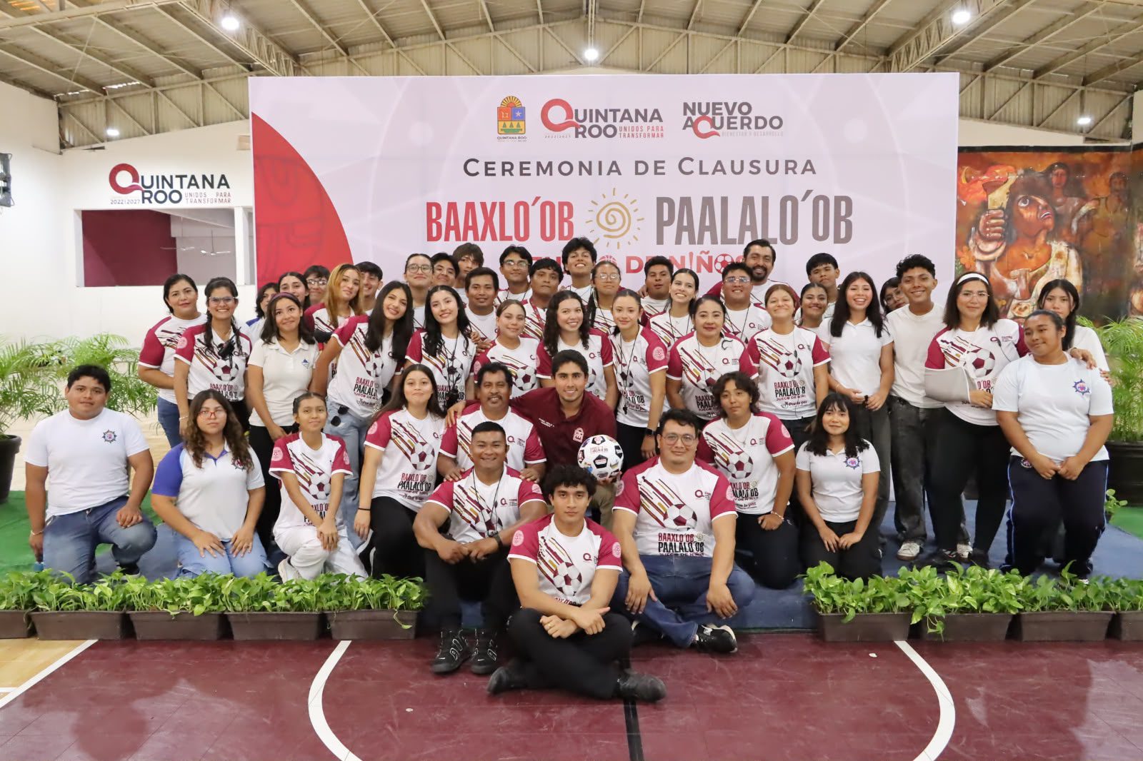 Clausura Jacobo Arzate el exitoso Curso de Verano “Baaxlo’ob Paalalo’ob 2026” en Chetumal