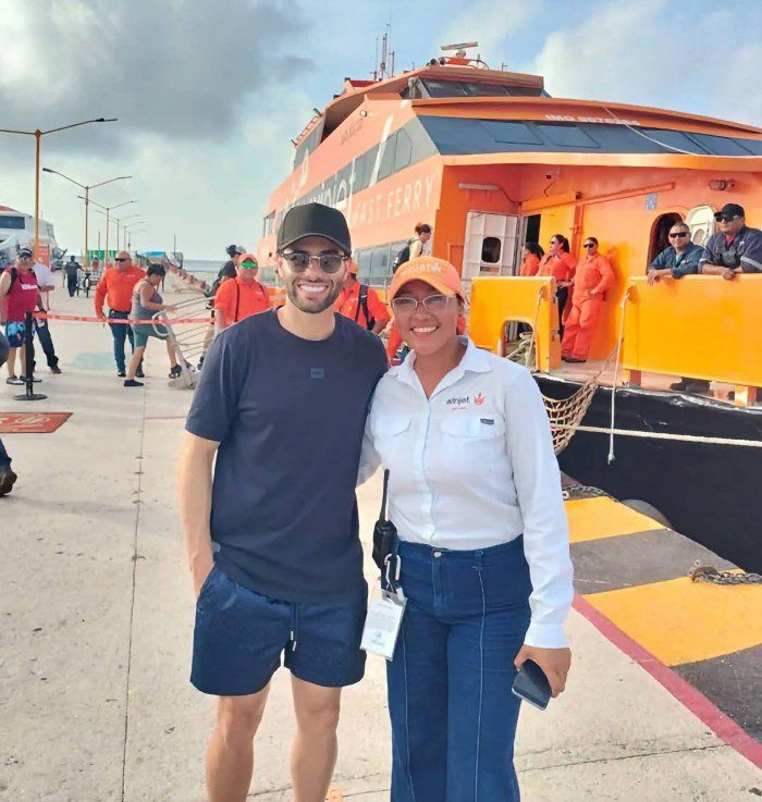 Seleccionado mexicano DISFRUTA de intensas vacaciones en Cozumel