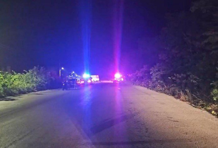 Joven pierde la via tras sufrir accidente en motocicleta en Cozumel