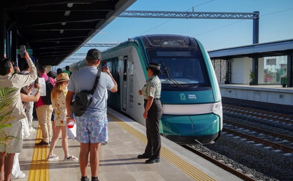 Iniciará Conalep gestiones para poder colocar a egresados de la carretera de técnico en transporte ferroviario en áreas de mantenimiento en talleres de Cancún y Chetumal